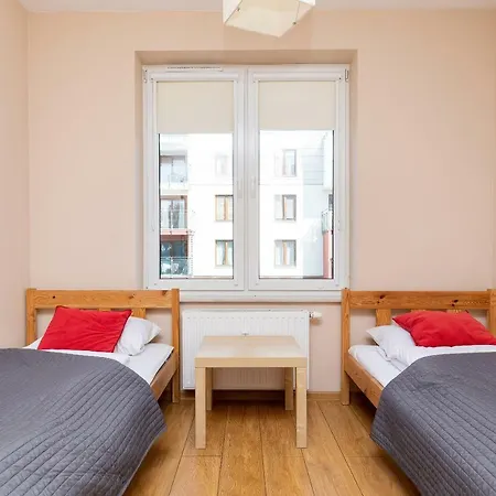 아파트 Jantar - Family Vacation Polanki 코워브제크